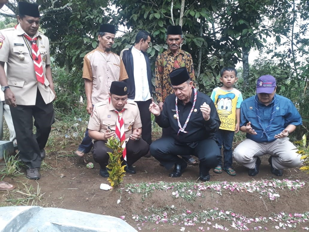 Pasca Tragedi Gor Chatib Sulaiman Ka. Kwarda 03 Sumbar Berserta Jajaran Sambangi Rumah Duka